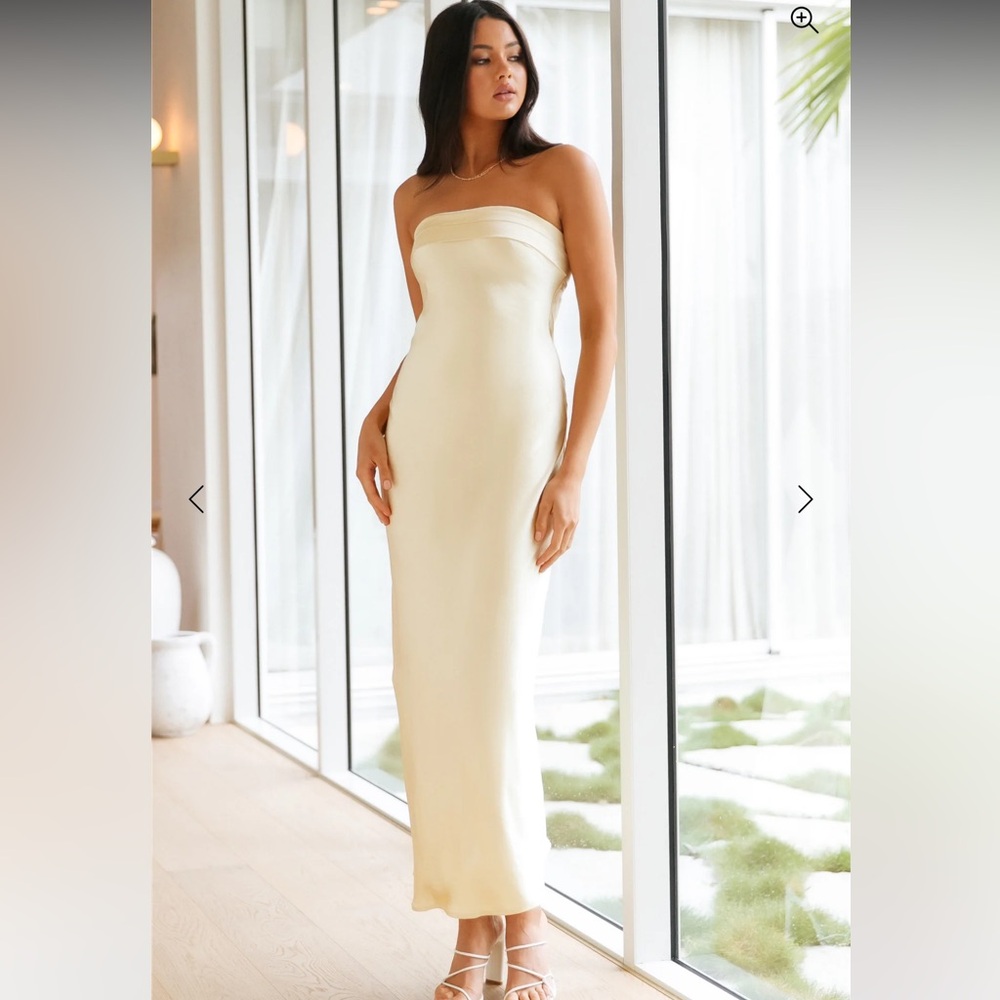 Hello Molly Run To The Top Satin Maxi Dress - Yellow (Size XS)